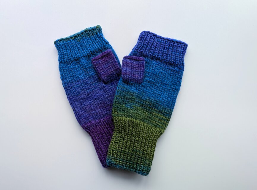 ハンドウォーマーグラデーション 青