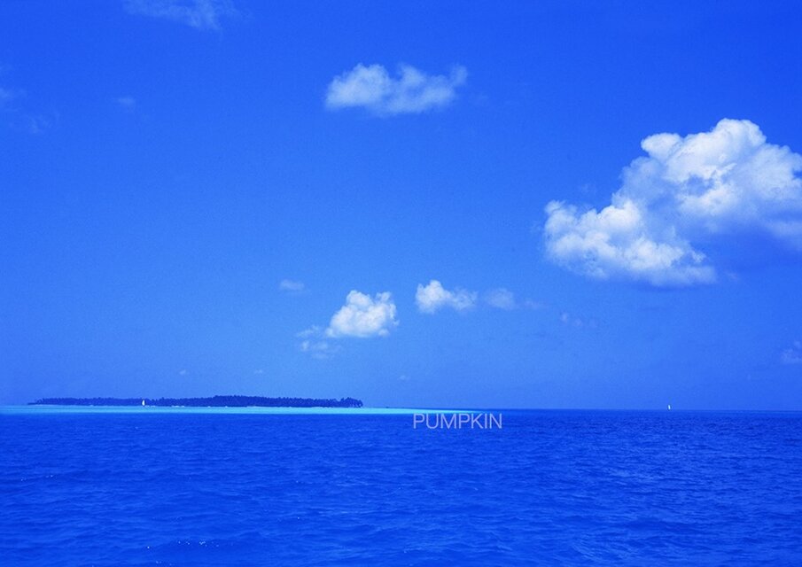 碧い海　オーシャン　モルディブ　PH-A4-0109　Ⅲ　コバルトブルー　白い雲　海