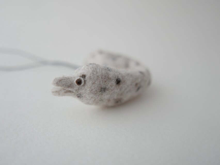 ウツボ　ストラップ