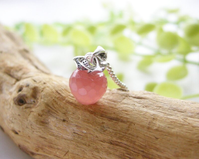 SV925 りんごのインカローズ ペンダント 天然石