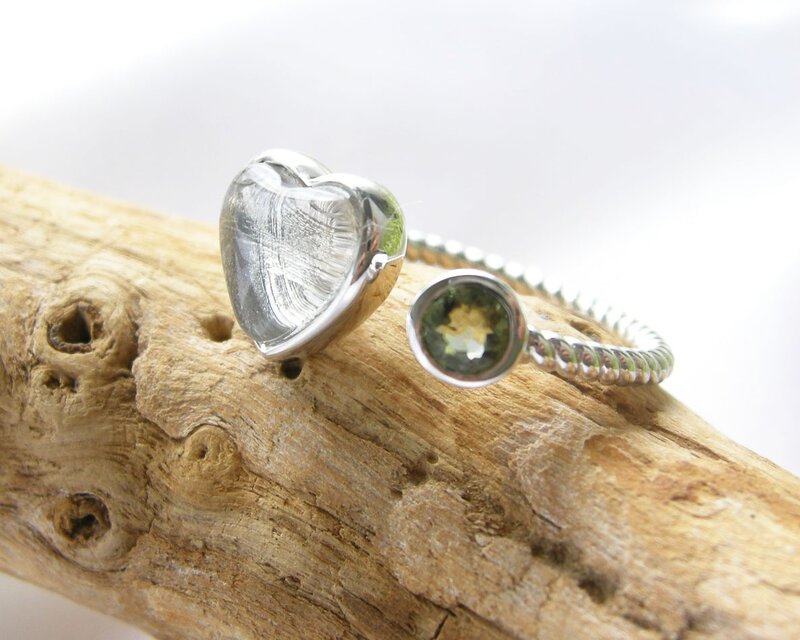 やっと入荷！爆財運の石！高品質ペリドットリング✨ Luck Collection】K5ペリドットリング｜リング｜ノジェス 公式