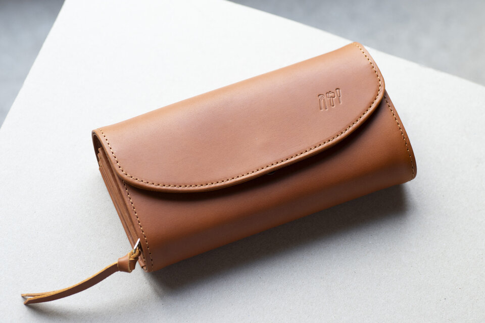 姫路産アラバスタレザー　マチの大きいお財布　本革　キャメル　じゃばら　長財布　aw-10hn