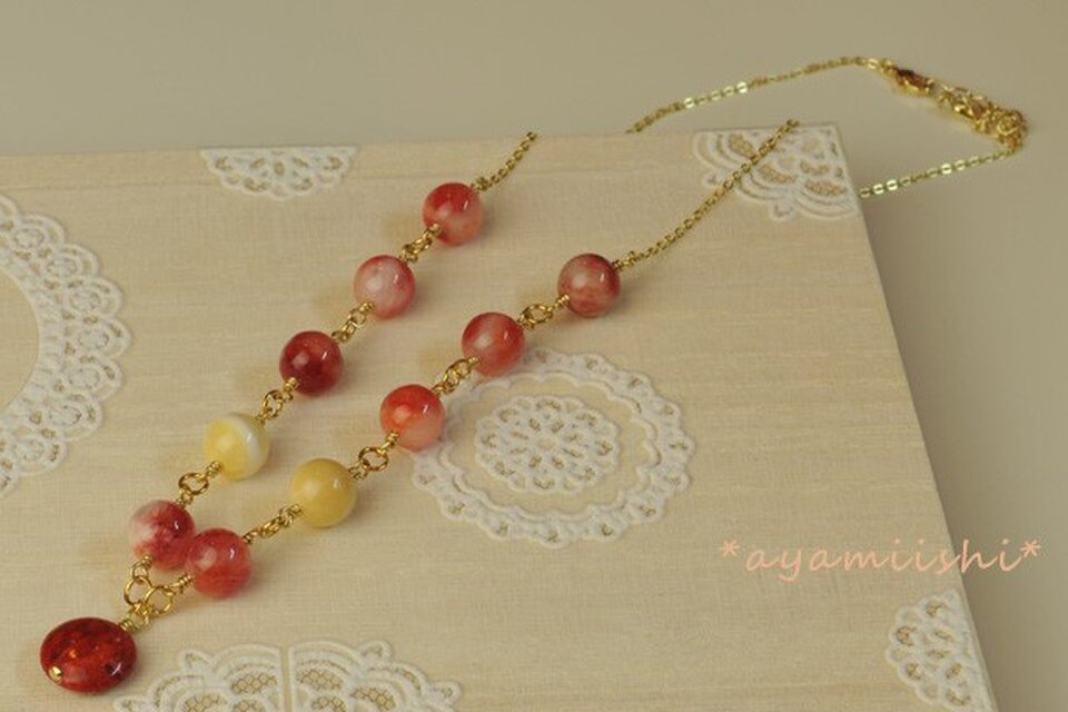 金魚のネックレス