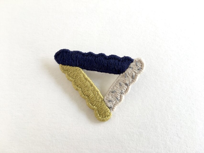 naminamiさんかく ネイビー・白・黄