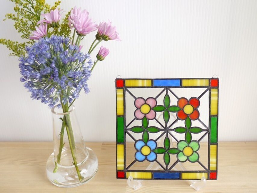 ステンドグラス ミニパネル 花壇 15cm | iichi 日々の暮らしを心地よく