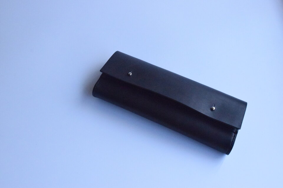 [受注生産品] 栃木レザー ペンケース(BLACK) MNS-01