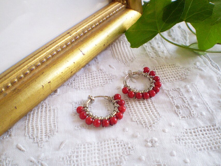 (sale)フープイヤリング（レッドコーラル）