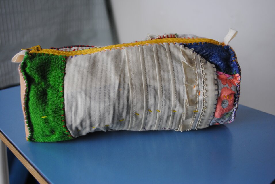 126721856　ペンケース