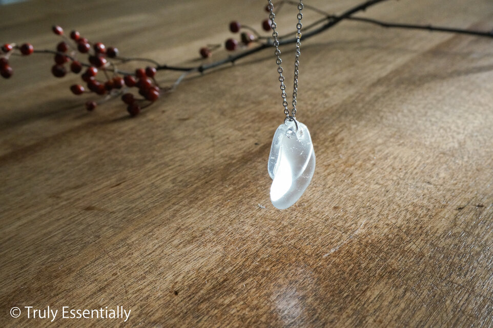 無色透明ガラスのネックレス -「 灯りのたね 」○ 2.5cm | iichi 日々