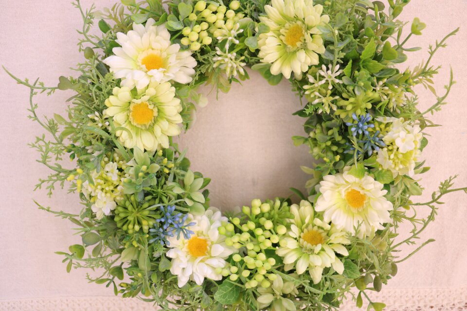 ガーベラ、ローズのスプリングリース　春リース 特別特価】春色♡ガーベラ✖︎ローズのジュ〜シ〜爽やか春リース