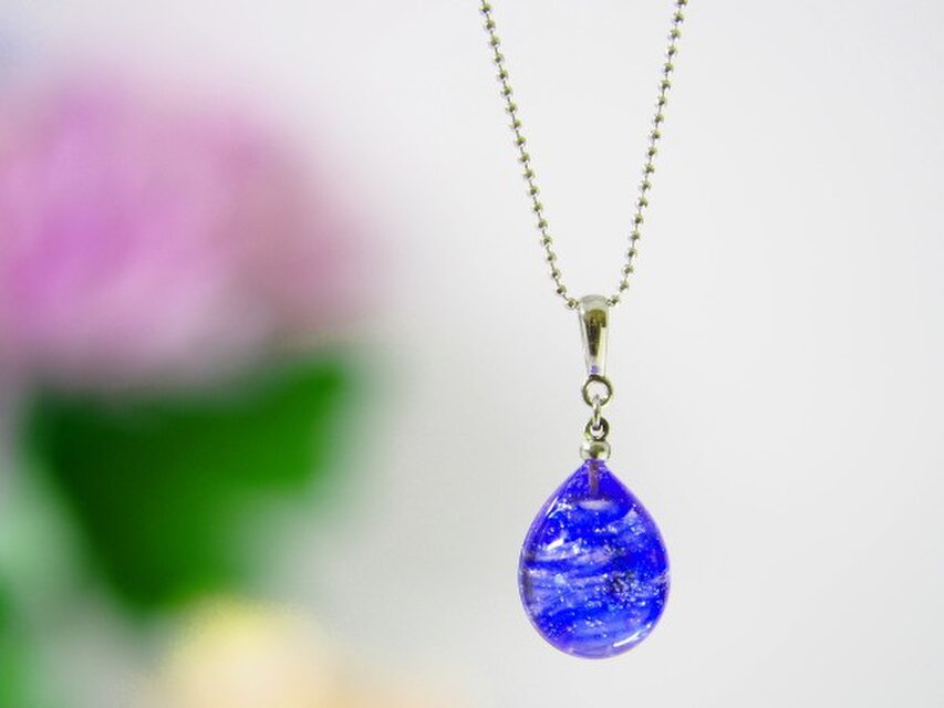 マーブルしずくネックレス　青