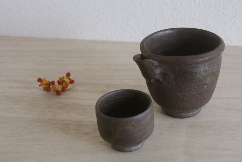 いざく湯の華焼  酒器