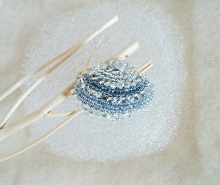 ビーズブローチ(bonbon h)