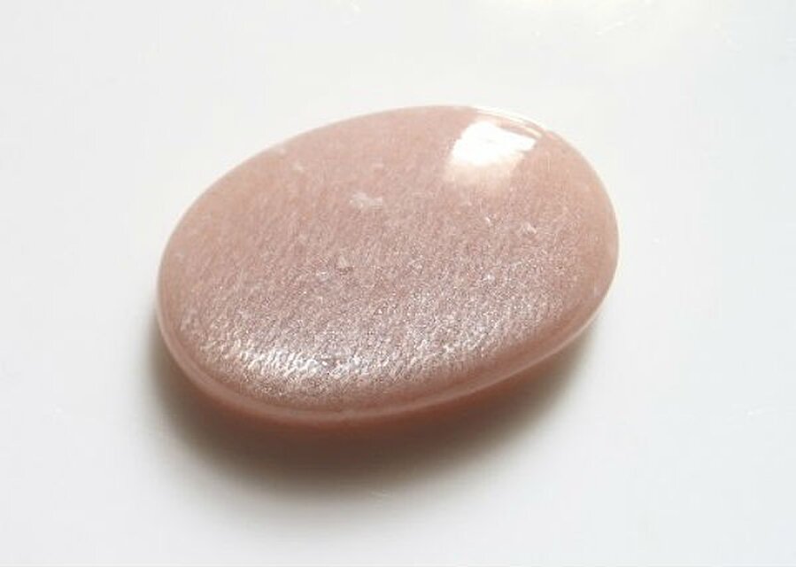 ピーチムーンストーン　34mm　ルース