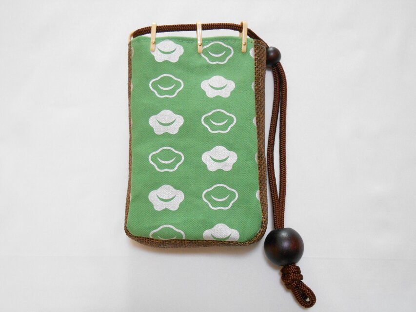 スマホケース　煙草入れ　ポーチ　帆布グリーン色地製　梅　銀　