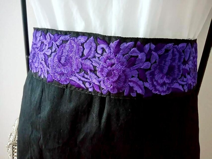 ★ラスト1本★紫★インド刺繍のリボンベルト★