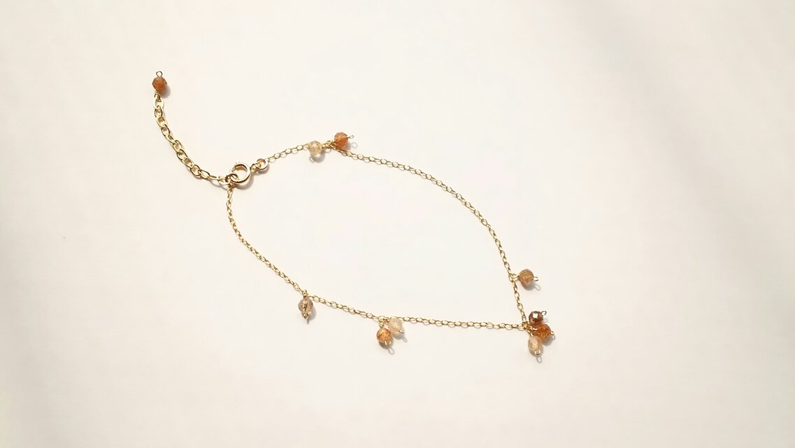 ブロンズルチルクォーツのブレスレット（華やか）