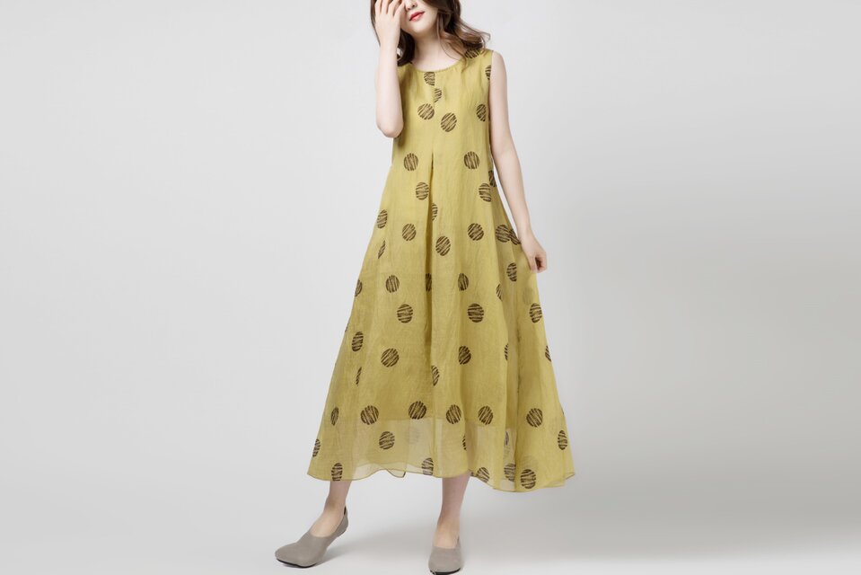 軽やか涼しげ ドット柄 後ろリボンノースリーブワンピース ♪Yellow♪