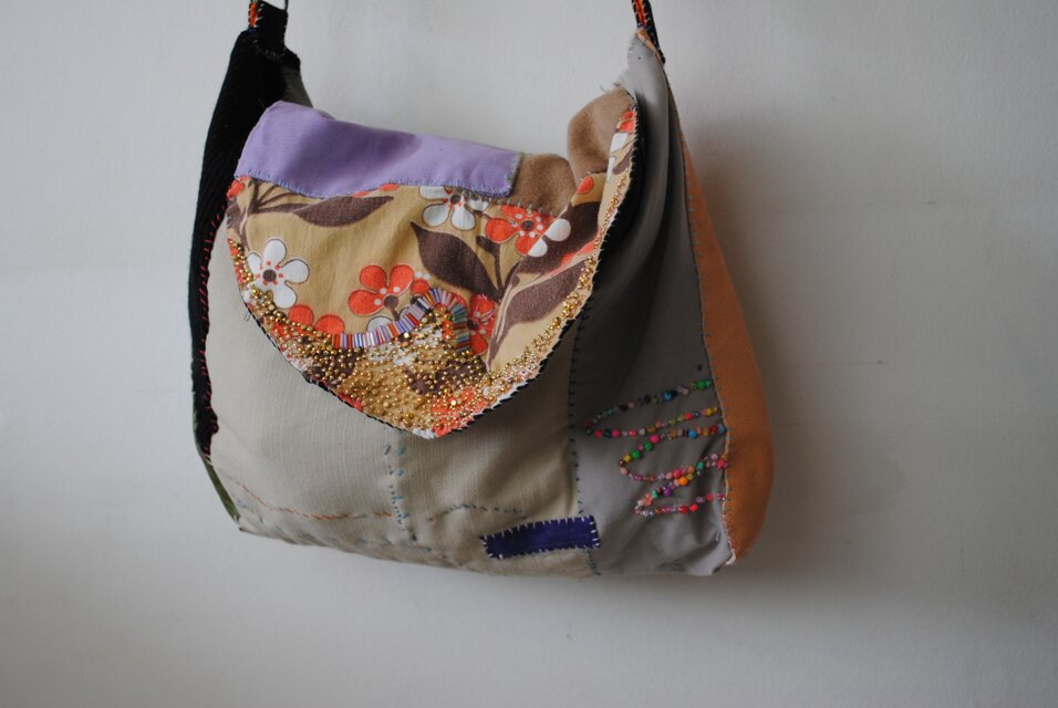 ポシェット　152　（肩ひも付き）