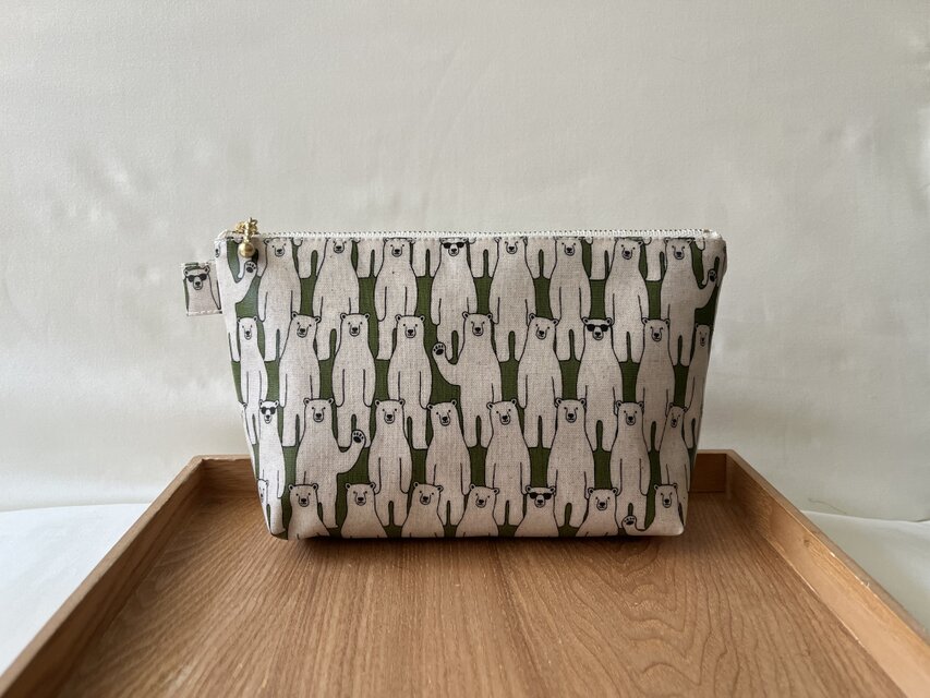 裏付きラミネートポーチ　しろくま大集合