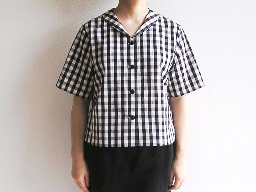 播州織コットン＊ヘチマカラーのクラシカル・ブラウス（黒×アイボリー・ギンガムチェック）
