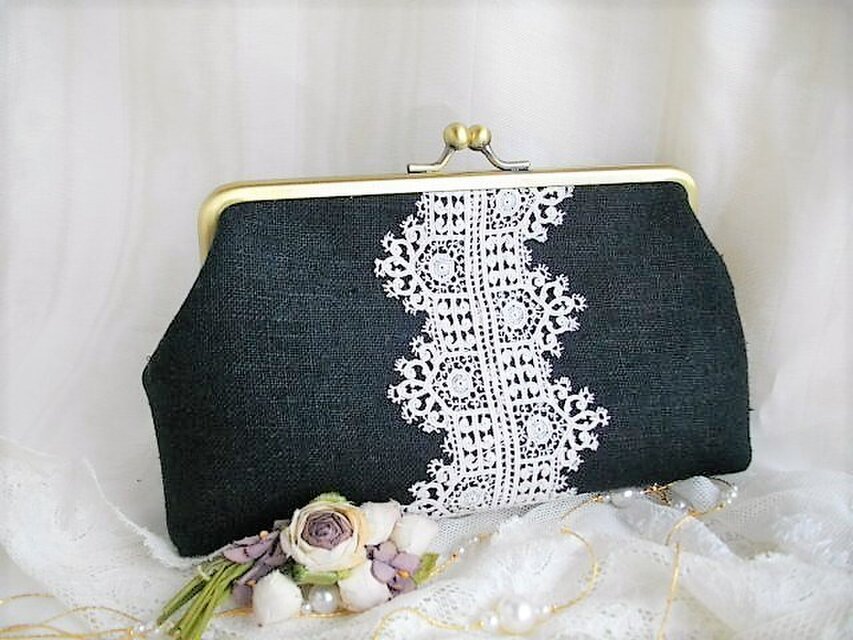 黒リネン&アンティークレースがま口シンプル18