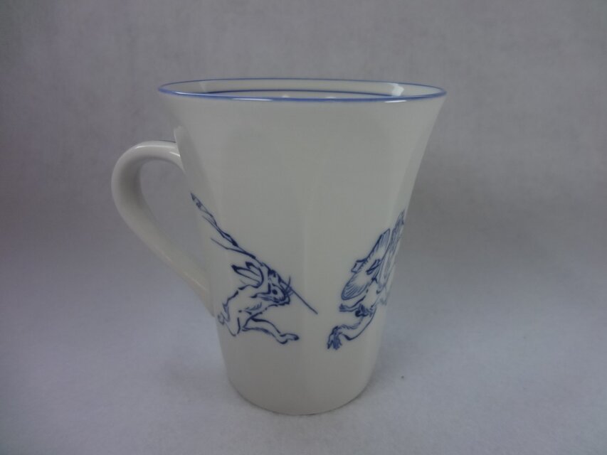 マグカップ（鳥獣戯画・兎と猿の追いかけっこ）