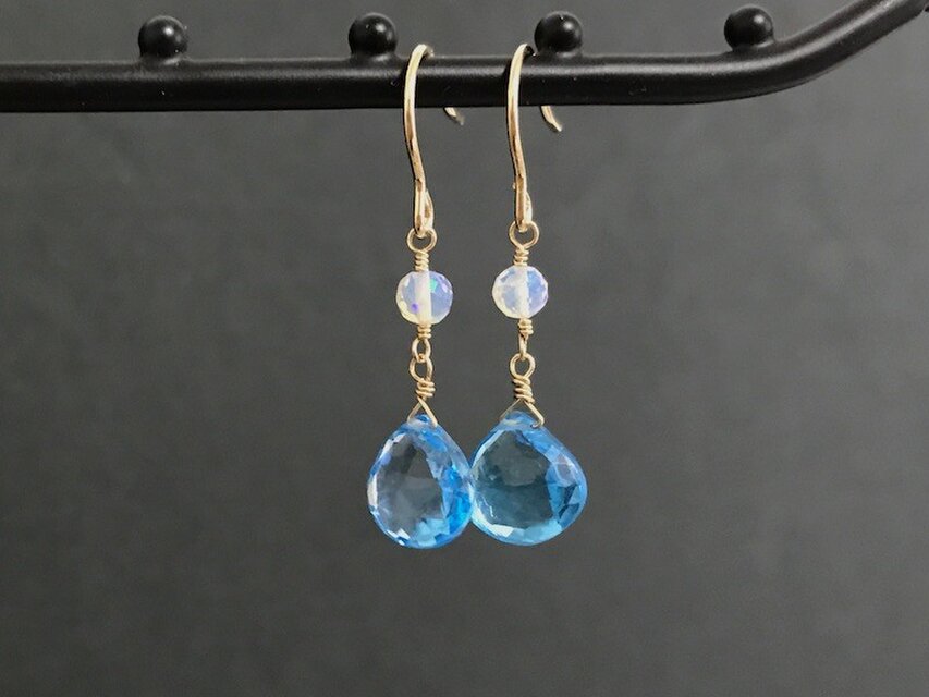 スイスブルートパーズとオパールのピアス【14KGF】