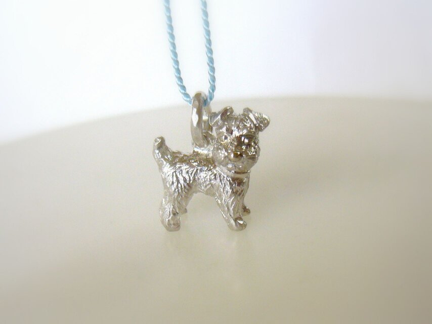 ミニチュアシュナウザーのペンダント