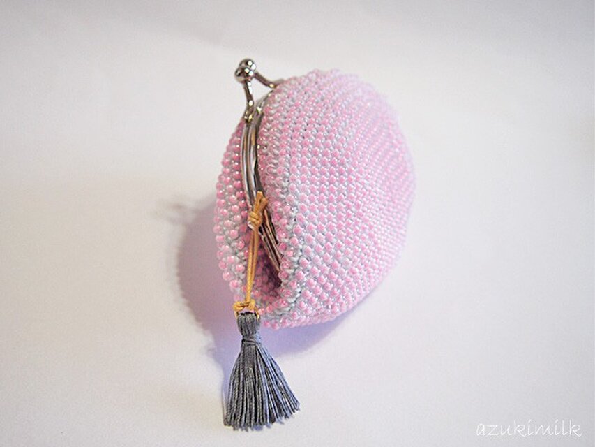 ビーズ編みがま口【色遊び】ピンク | iichi 日々の暮らしを心地よく