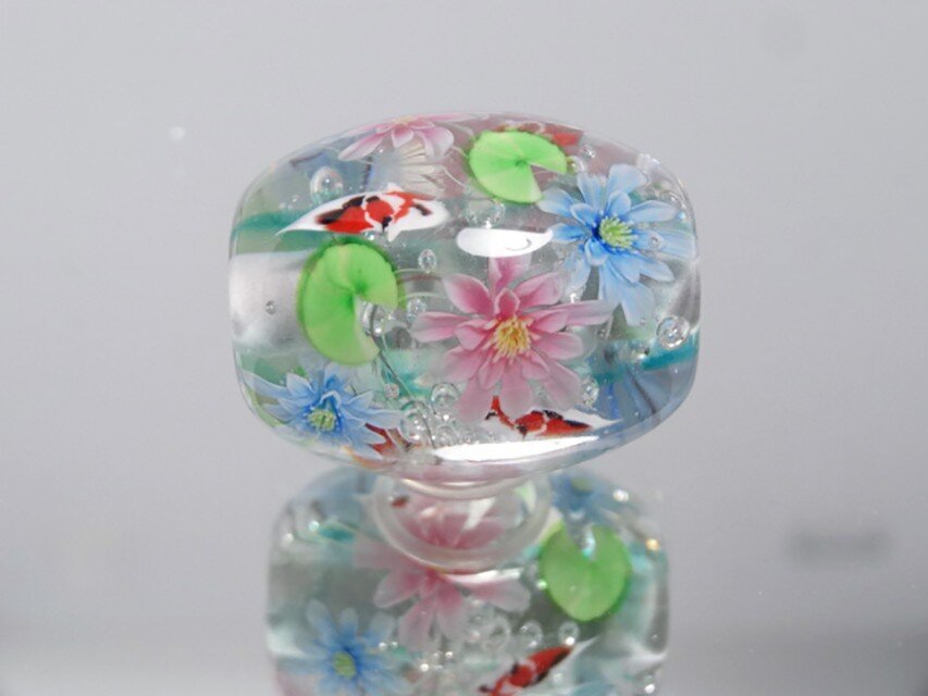 コアガラス　とんぼ玉　鈴蘭　新品未使用 点打ち花柄とんぼ玉10mm【G15-G3G12G7】 - とんぼ玉工房 いちの家