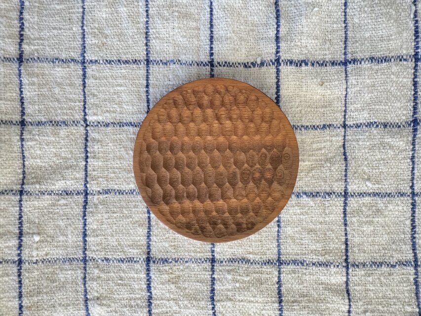 菓子皿　胡桃の木