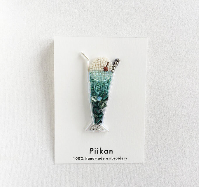 【再々出品！】クリームソーダのブローチ