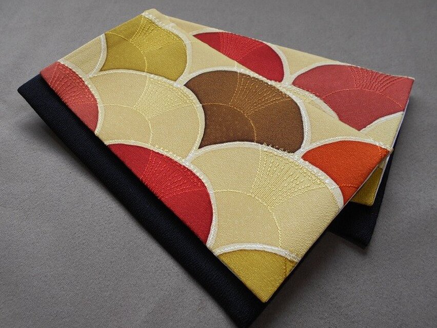 リメイク*懐紙入れ*カラフル波×黒