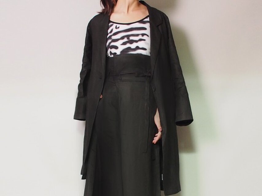 上質麻100% の ベーシックコート/アッシュブラック18023BK