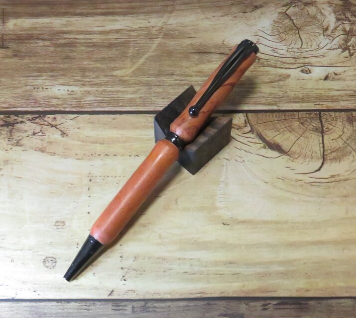 回転式ボールペン【花梨】