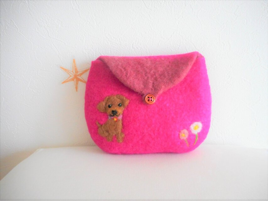 たれ耳ワンコのポーチ