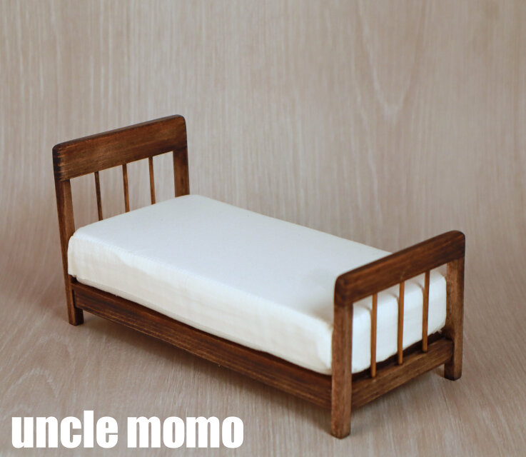 ドール用ベッド シングル（色：エボニー） 1/12ミニチュア家具 | iichi