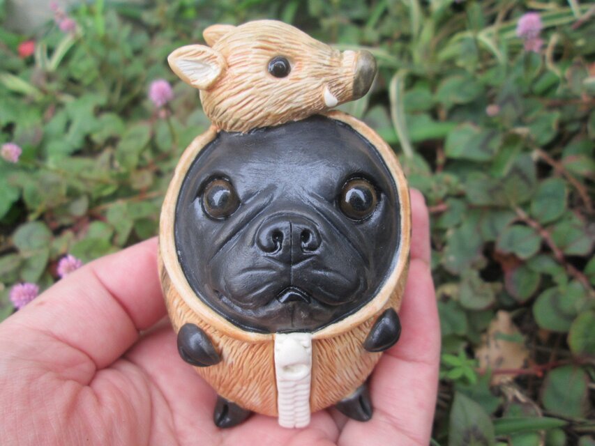 2019年の干支・亥かぶりフレンチブルドッグ①