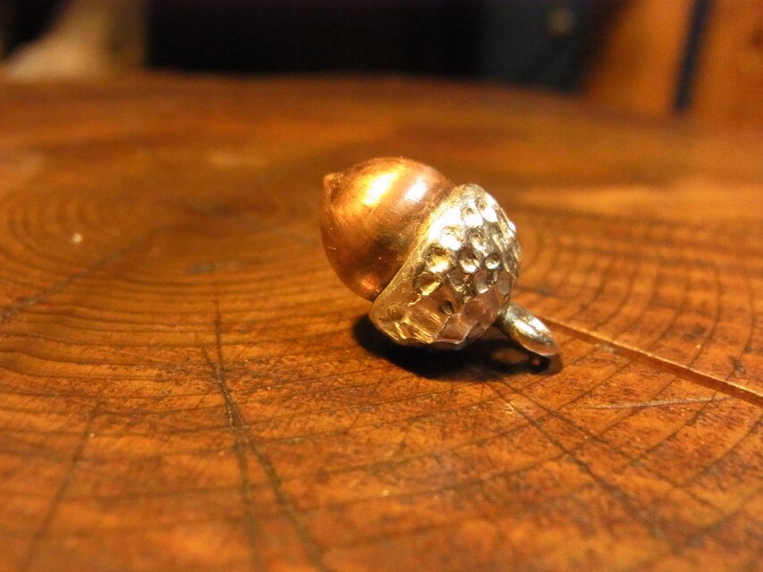 どんぐりチャーム