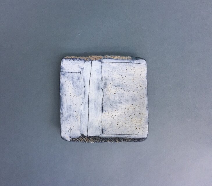 化粧掻き落とし文様　小皿103