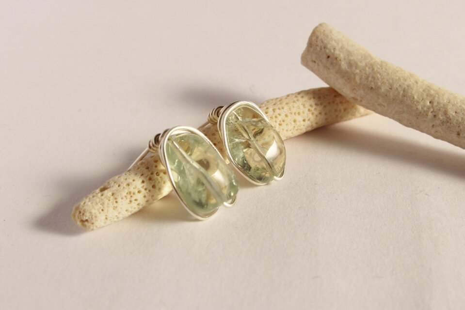 ぷっくり　グリーンアメジスト　Wire　ピアス