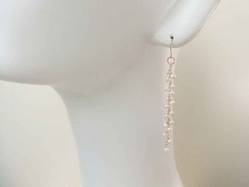 淡水パール粉雪ロングピアス(14kgf) | iichi 日々の暮らしを心地よく