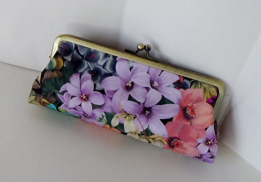 リバティ　 ペインテッド・ジャーニー（カラフル）がま口ペンケース