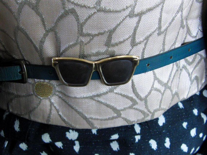 真鍮ブラス製 サングラス・大き目メガネ帯留め　着物や浴衣の帯締めの飾り・ブレスやチョーカー飾りに