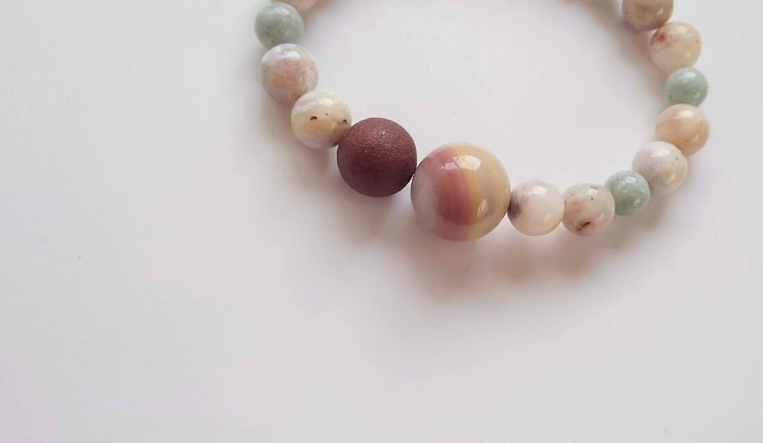 *シナゼツ＆セドナライト【Azozeo】のブレスレット