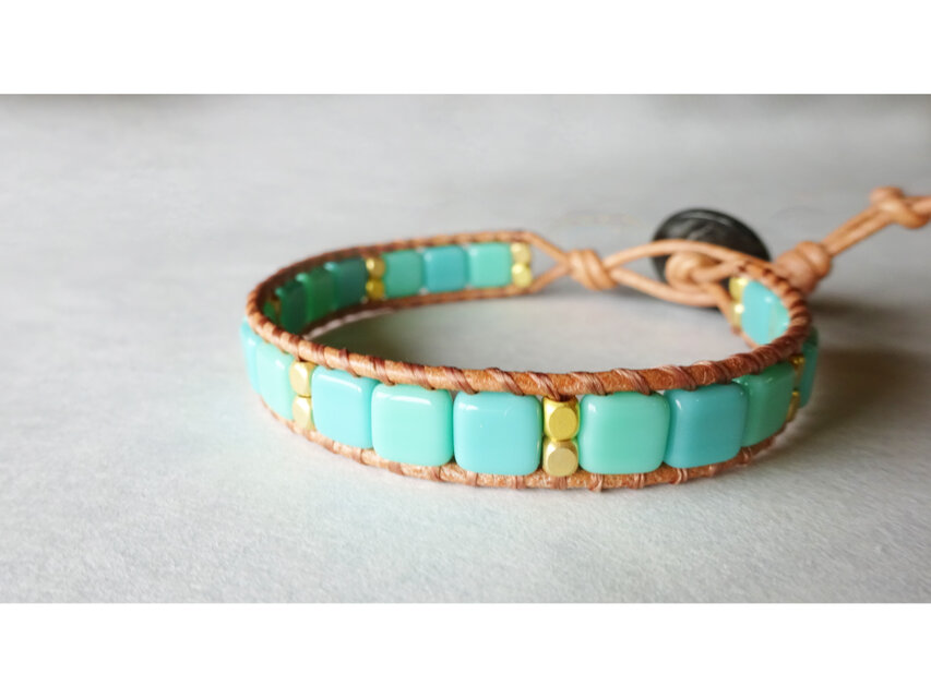 チェコビーズのラップブレス／２色のターコイズ