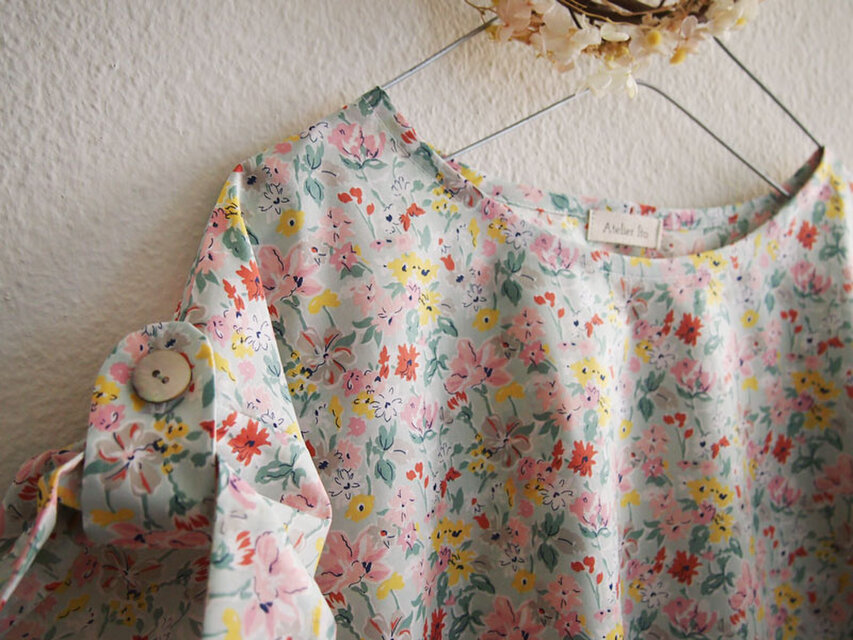 2019S/S　Liberty:California bloom　ゆったりロールアップブラウス
