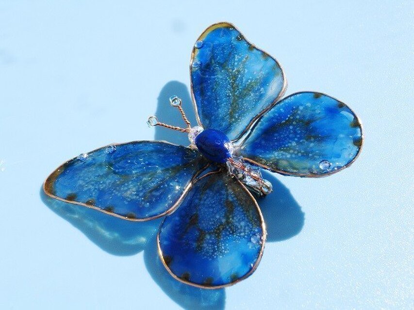 モルフォ（蝶のブローチ）