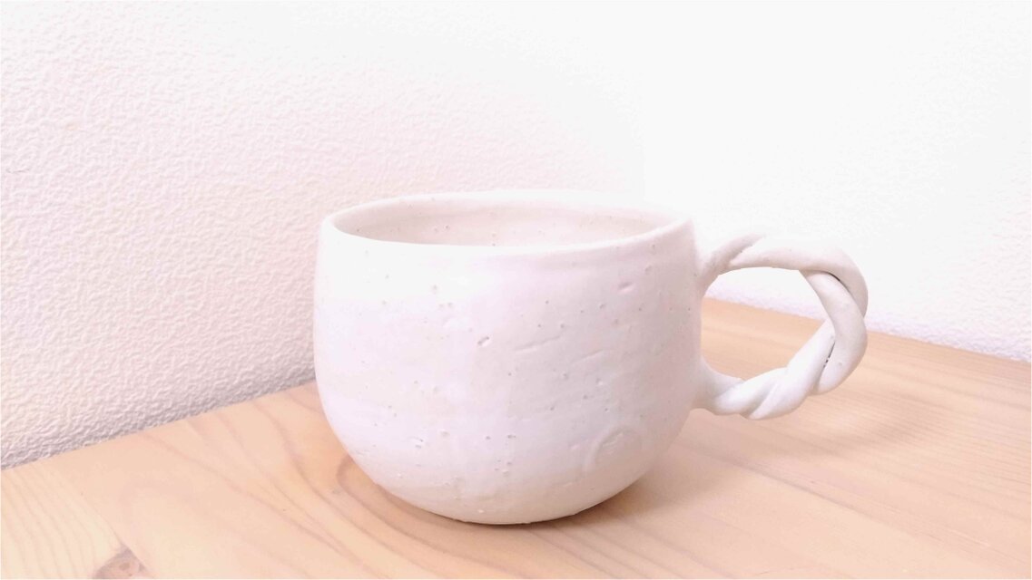 白マットカップ① | iichi 日々の暮らしを心地よくするハンドメイドや